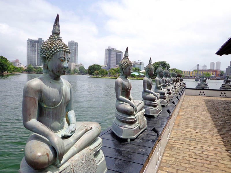 Gangaramaya-Temple.jpg