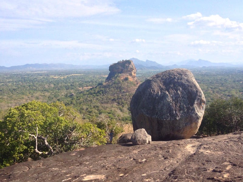 Pidurangala-mountain.jpg