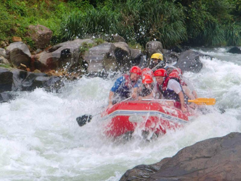 kithulgala-water-rafting.jpg